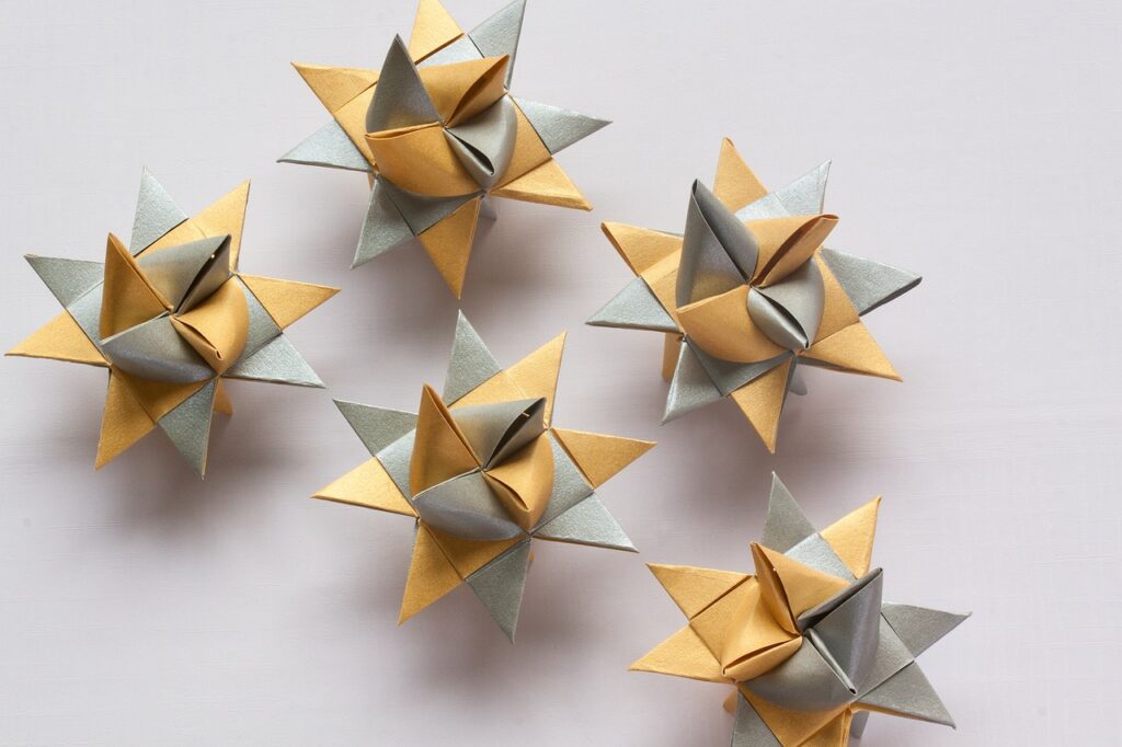 origami, art of paper folding, folds-215767.jpg